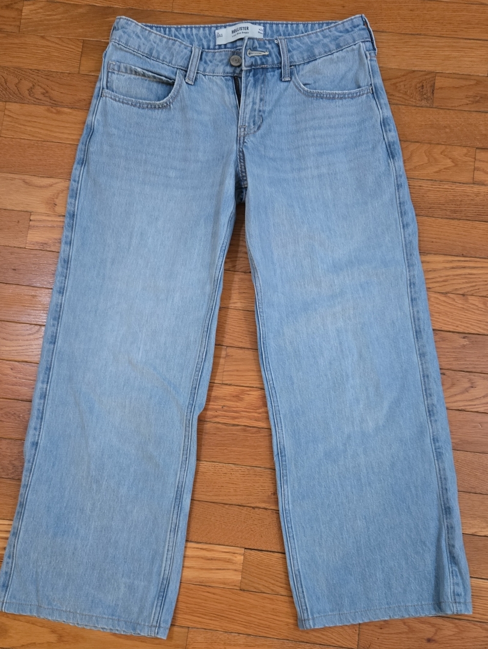 Hollister Lowrise Baggy Jeans 26/short